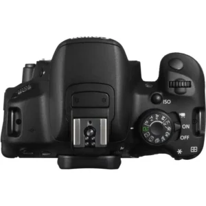 CANON EOS 700D Appareil photo numérique Reflex + Objectif 18-55 mm DC